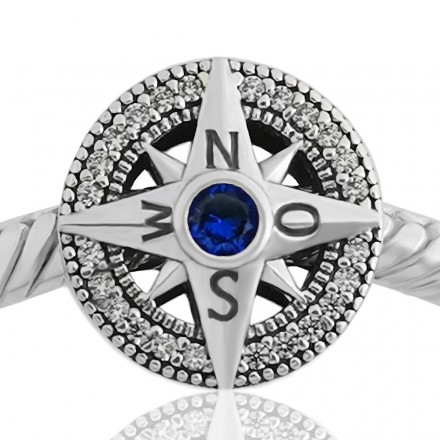 Abalorio con piedras verdes